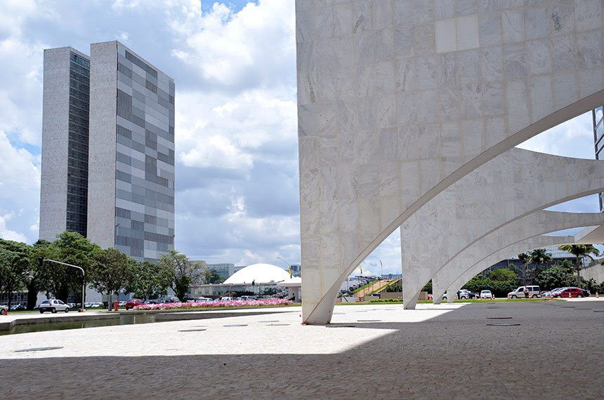 Palácio do Congresso Nacional visto a partir do Palácio do Planalto.  Foto: Cléber Medeiros/Senado Federal