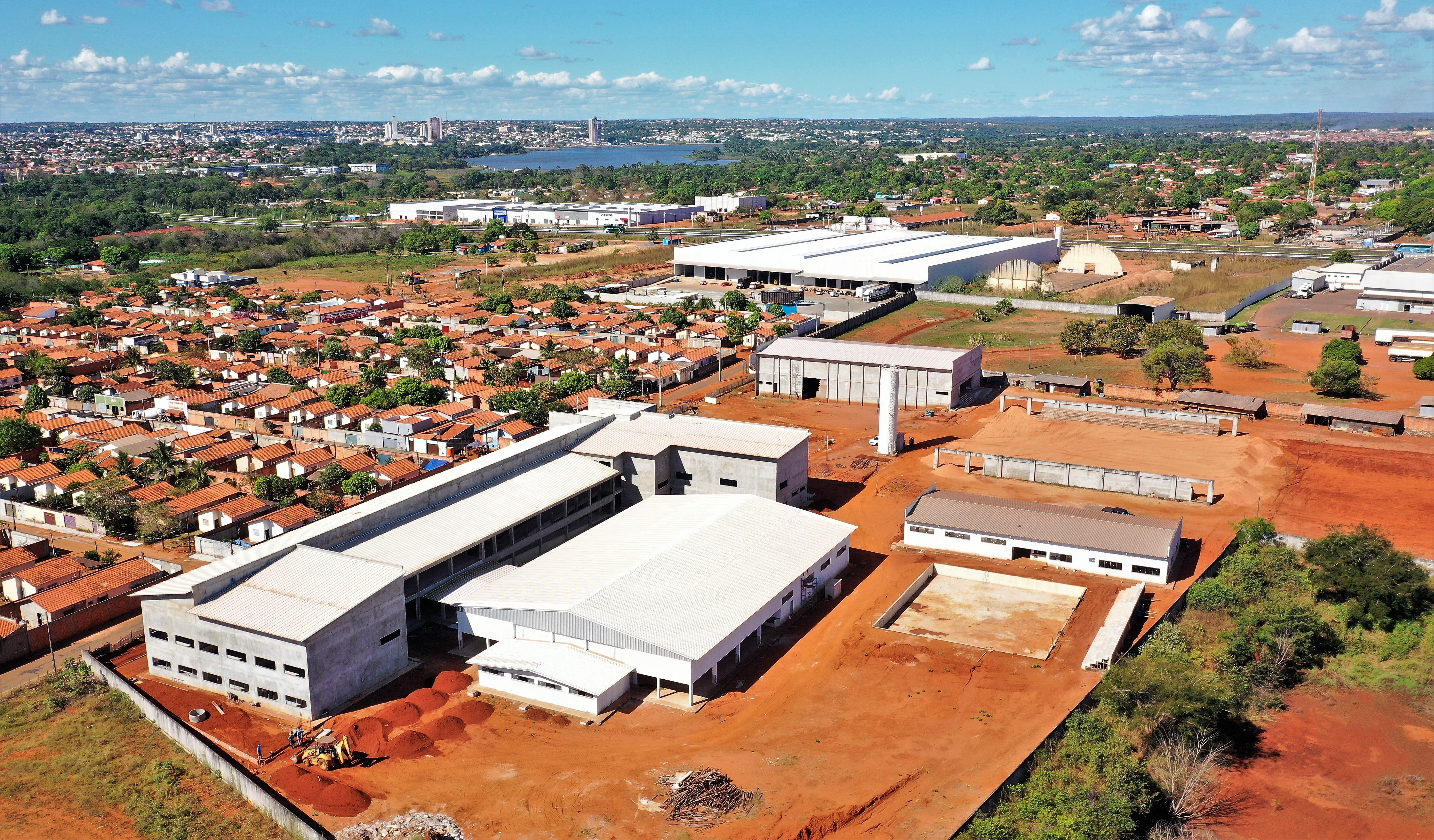 A Escola de Tempo Integral da Vila Azul, em construção, será uma das unidades da educação básica contempladas com o projeto de internet de alta velocidade