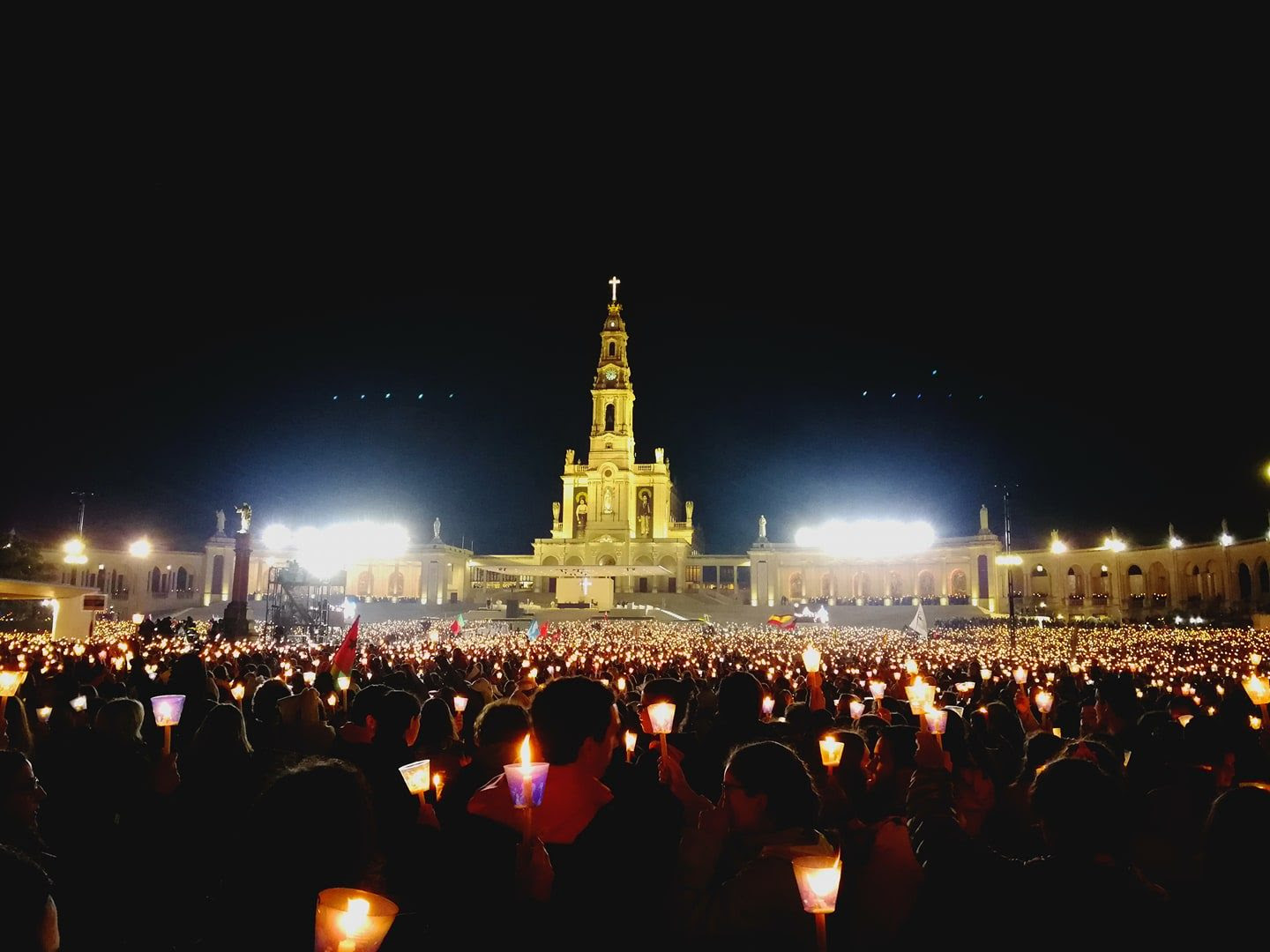 Pope Francis and RSHM in Fatima - Religious of the Sacred Heart of ...