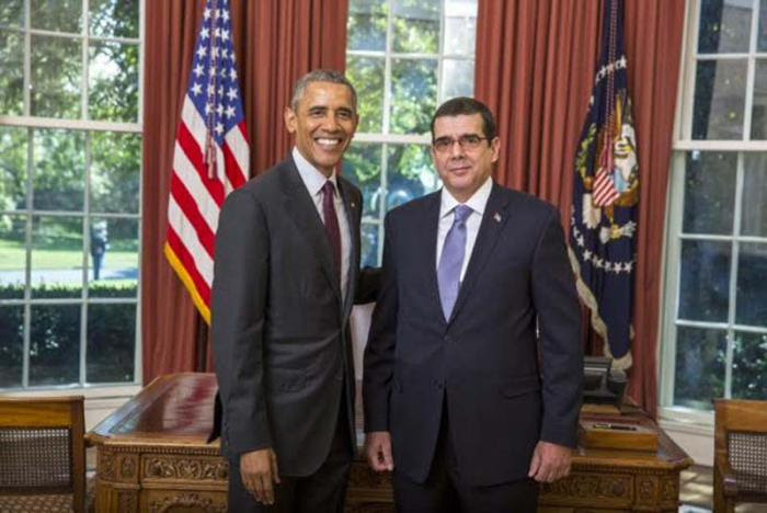 El presidente de Estados Unidos, Barack Obama, recibió las cartas credenciales del embajador de Cuba en la nación norteña, José Ramón Cabañas.