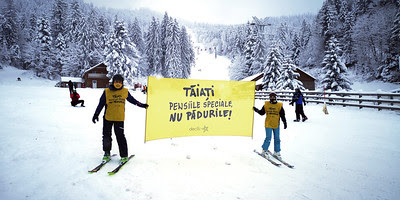 Am protestat și pe schiuri, pe Valea Prahovei și în Poiana Brașov