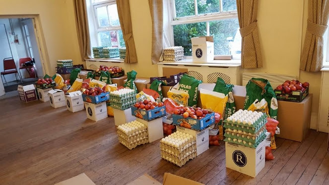 Foodbank Pesach Packages 2.jpg