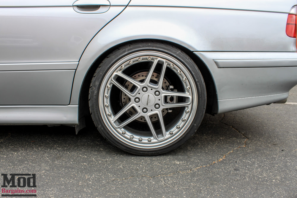 BMW_E39_ACS_Whls_wing_M5_Bumper_RoofWing_Brakes (6)