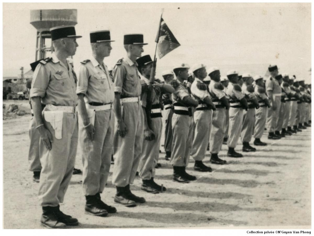 hommage particulier aux volontaires supplétifs indochinois. Collection-privee