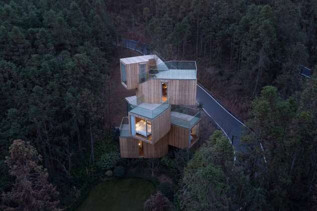 Qiyunshan Tree House u Kini