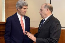 Minister of Defense Moshe Yaalon (R) with U.S. Secretary of State John Kerry in Jerusalem two months ago.