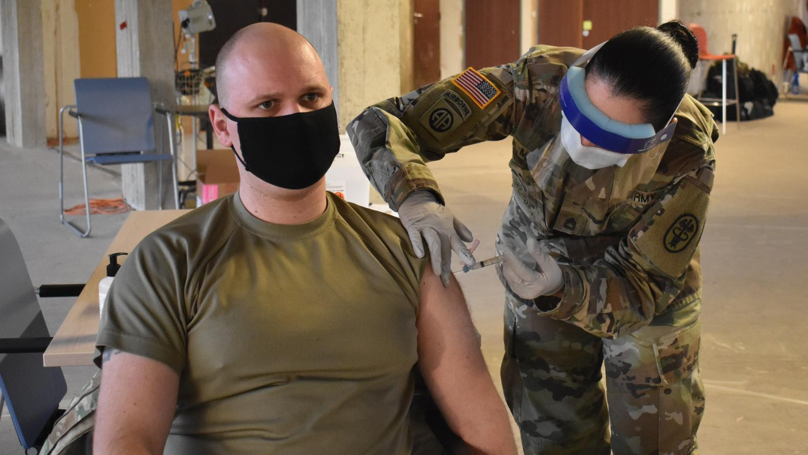 Military doctors can't trust DOD medical database after COVID vax injuries scrubbed: whistleblower 6475945