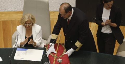 Manuela Carmena, cabeza de lista de Ahora Madrid al Ayuntamiento de la capital de España, ha sido proclamada nueva alcaldesa de la ciudad . EFE/Alberto Martín
