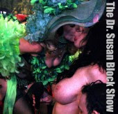Bday Kiss. Photo: Cavie