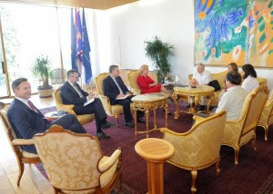 Kolinda Grabar Kitarović primila predstavnike dužnika nelegalnih RBA zadruga