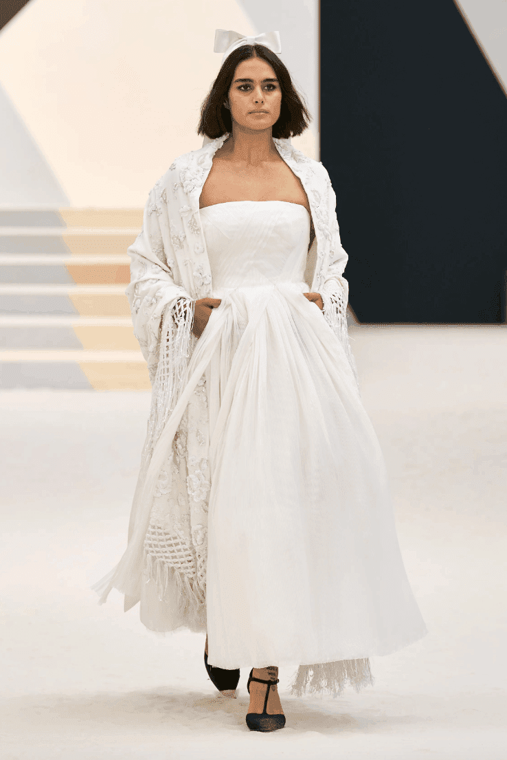 clothing apparel evening dress fashion robe gown person human wedding gown wedding