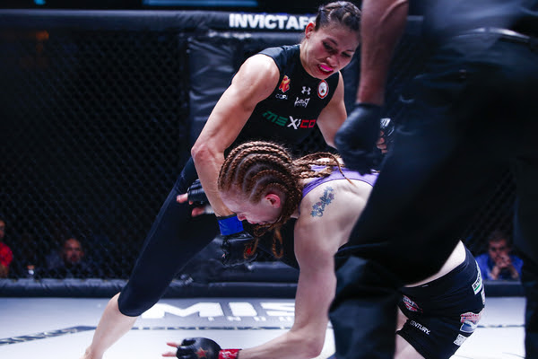 Aldana vs Morgan en Invicta FC 8