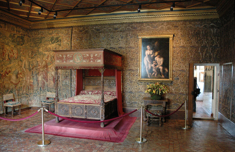 1280px-ChenonceauCatherinedeMedicisRoom.jpg 1280px-ChenonceauCatherinedeMedicisRoom.jpg