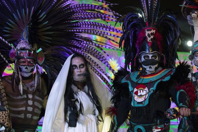 Disfraz de La Llorona en Cuemanco en Xochimilco, Ciudad de México, México