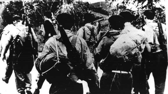 Milicianos al frente. Abril de 1961