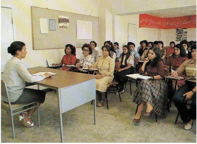 Những hình ảnh khó tin cách đây hơn nửa thế kỷ về một Afghanistan tươi đẹp và hiện đại - Ảnh 20. Những hình ảnh khó tin cách đây hơn nửa thế kỷ về một Afghanistan tươi đẹp và hiện đại - Ảnh 20.