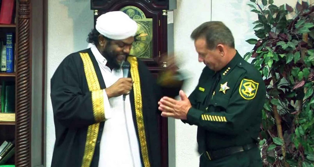 Florida Sheriff Hired Muslim Terrorist Sympathizer: Crosstalk +Video