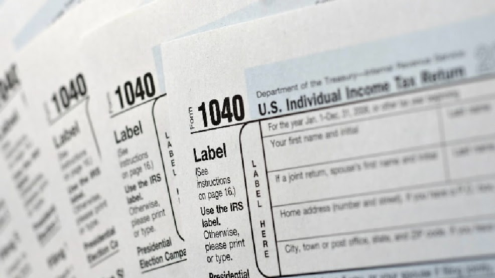  IRS urges Massachusetts taxpayers to wait to file