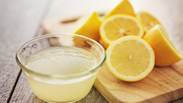 Limão: Fruta baixa em calorias e açúcares que ajuda o sistema imunitário
