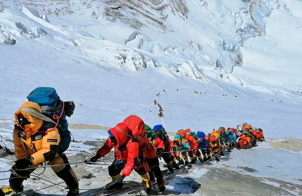 Mount Everest, Nepal @outsidemagazine/Pinterest