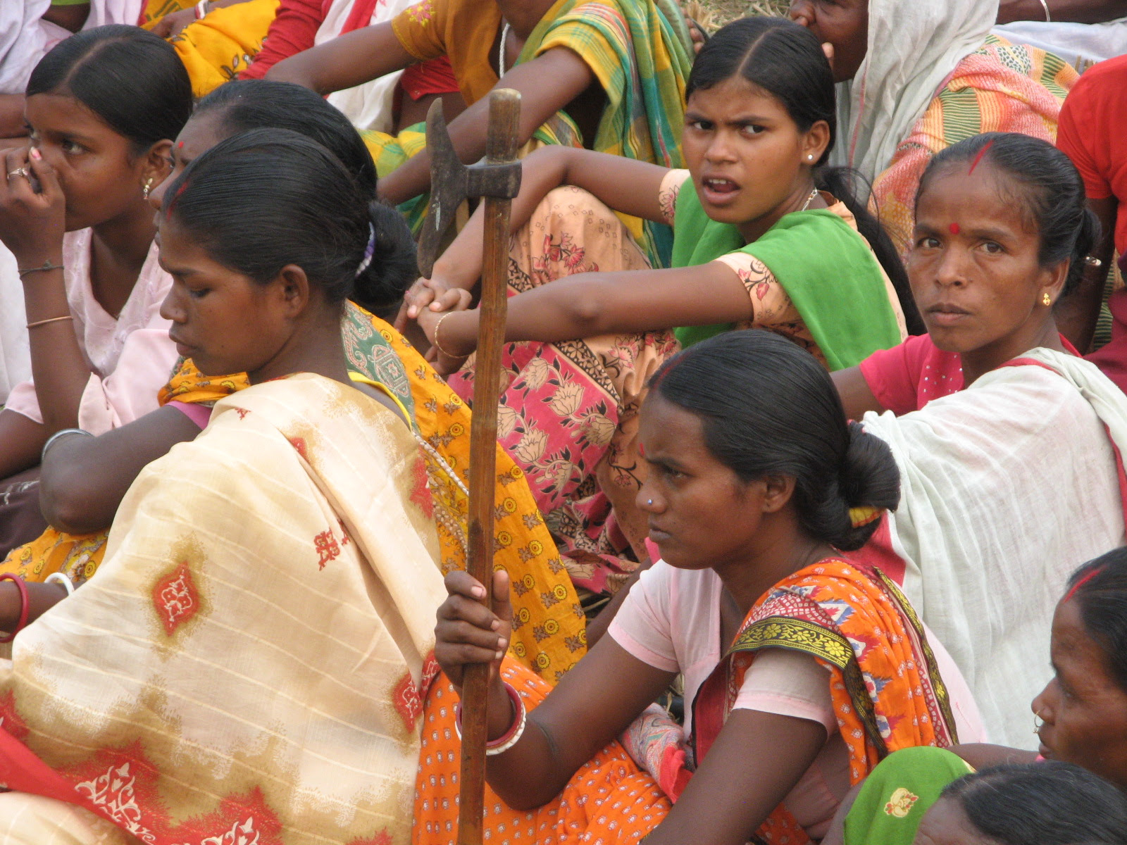 Lalgarh_adivasi_women