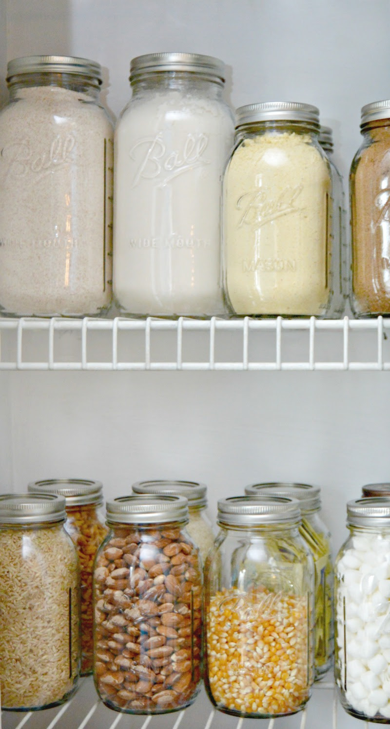 Kitchen-Storage-Jars