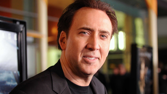 Nicolas Cage passou Réveillon em bar pagando bebidas para desconhecidos