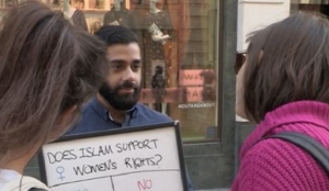 London: Young Ahmadis teach in the streets that Islam is a religion of peace
