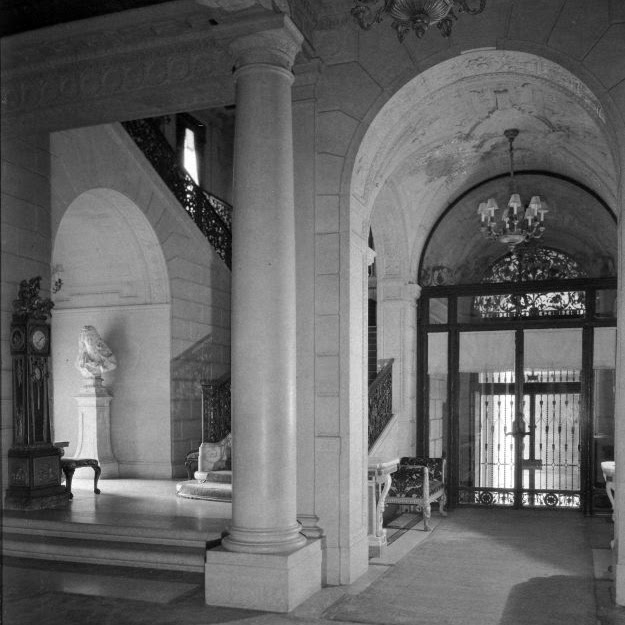 Photo of the East Vestibule in 1927