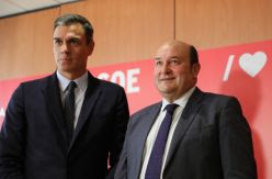 El Gobierno recupera al PNV con un pacto que apunta a la transferencia de la Seguridad Social a Euskadi