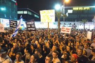 Beit Shemesh residents protesting in front of city hall what they consider the voter fraud that brought back a Haredi incumbent.