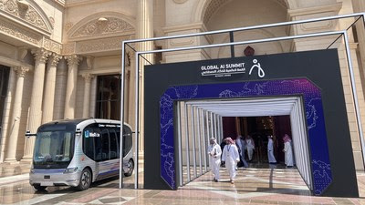 WeRide Launches the First Self-driving Robobus Test Ride in Saudi Arabia at 2022 Global AI Summit