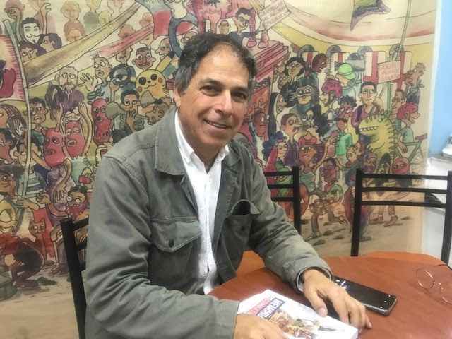 Luis Vega autor del libro