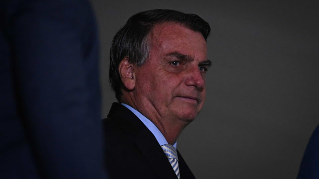 Em Chapecó (SC), Bolsonaro volta a defender medidas sem eficácia contra a Covid