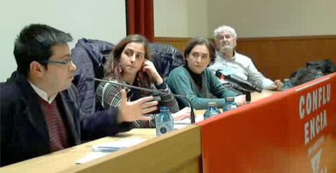Gerardo Pisarello, Rosabel Candal (moderadora), Ada Colau y Xosé Manuel Beiras, en Santiago.