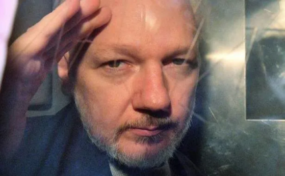 Julian Assange Formally Requests A Pardon From President Trump Image-453