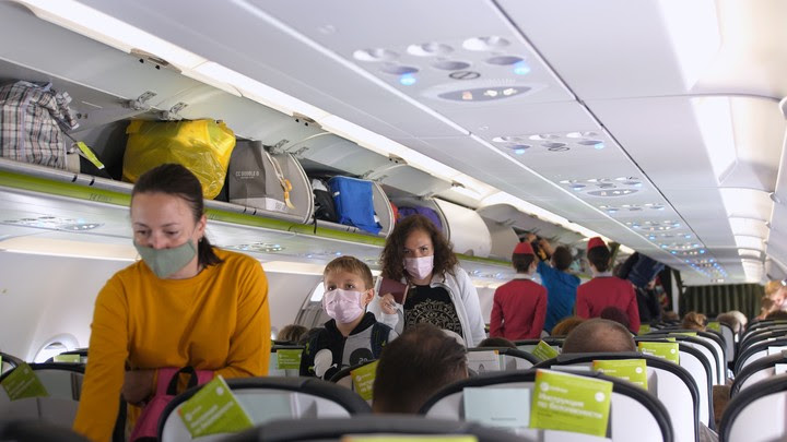 Filtros HEPA en los aviones para mantener el aire limpio. Foto: Shutterstock.