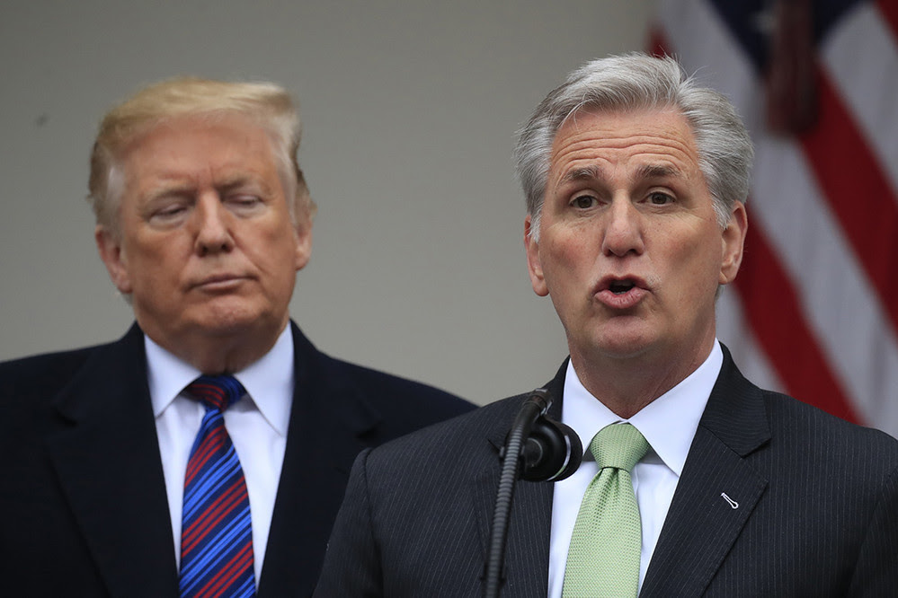 Kevin McCarthy and Donald Trump are pictured.