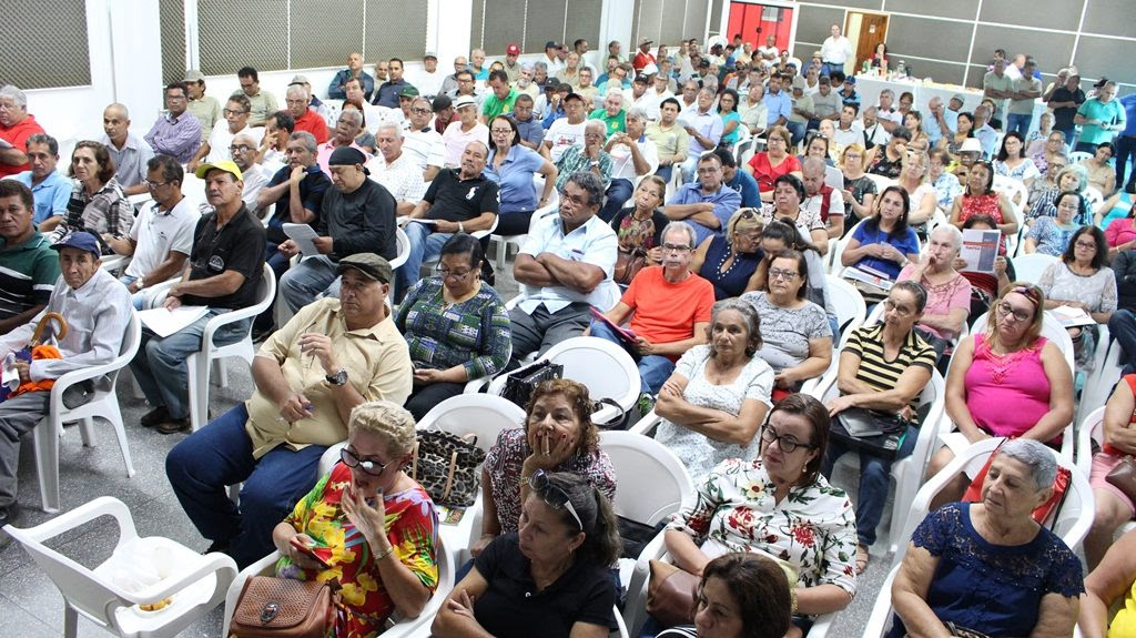 Gente de Opinião