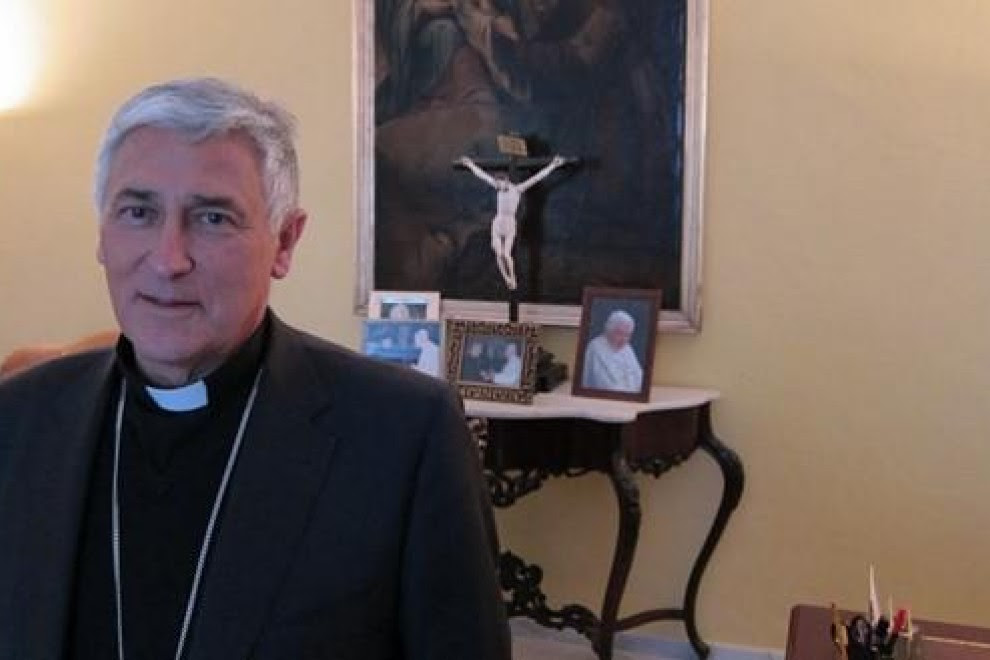 La Iglesia juzga al sacerdote que denunció los despidos y desahucios del obispo de Cádiz