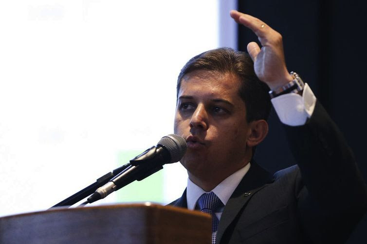 José Cruz/Agência Brasil/Agência Brasil Brasília - O secretário de getão do Ministério do Planejamento, Gilson Rubin, durante o lançamento do Painel de Preços do Governo Federal (José Cruz/Agência Brasil)