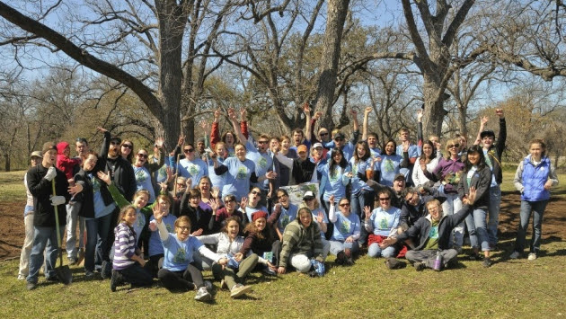 The Austin Parks Foundation needs volunteers for It's My Park Day.