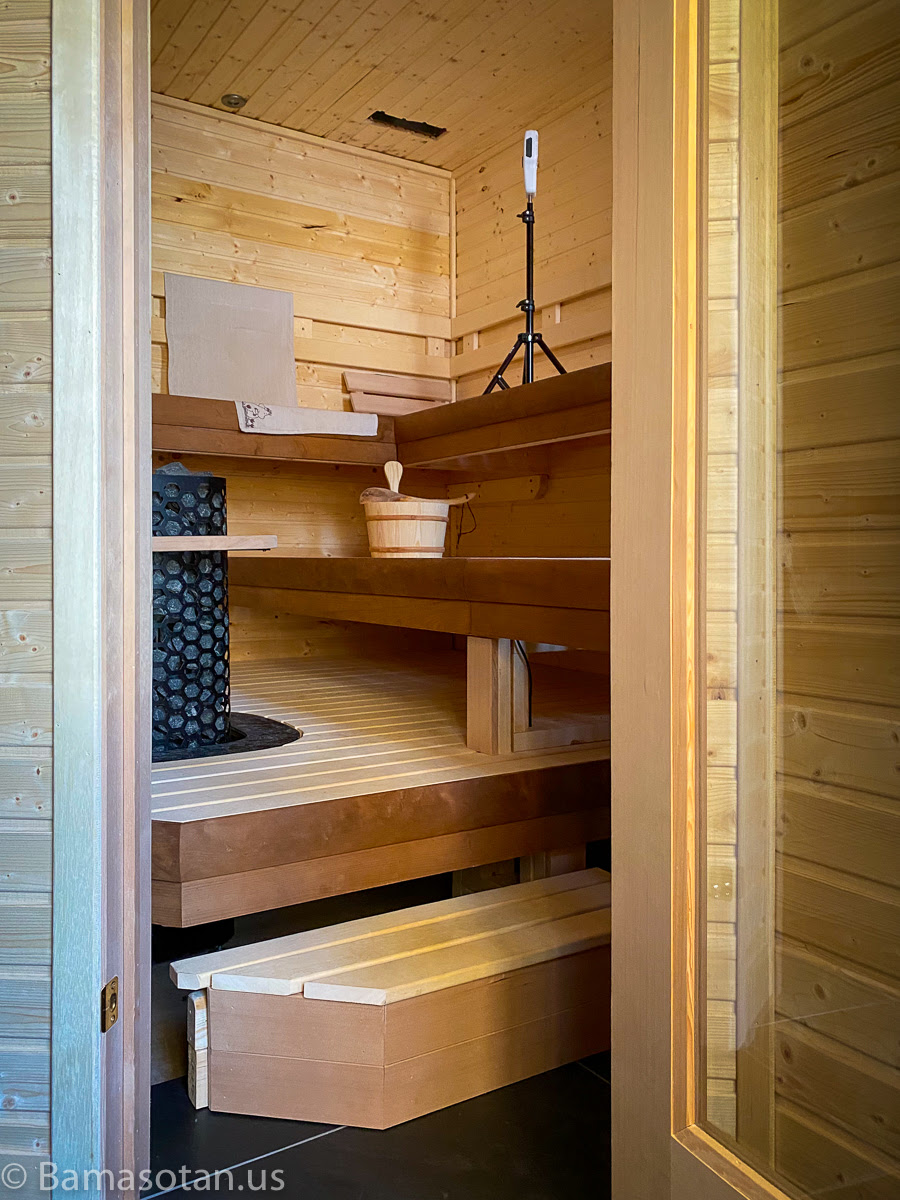 B1200XSauna-100.jpg B1200XSauna 100