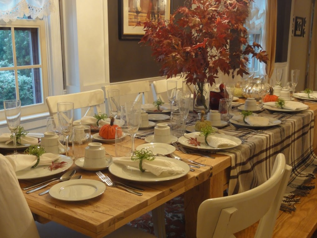 Thanksgiving Table Decor
