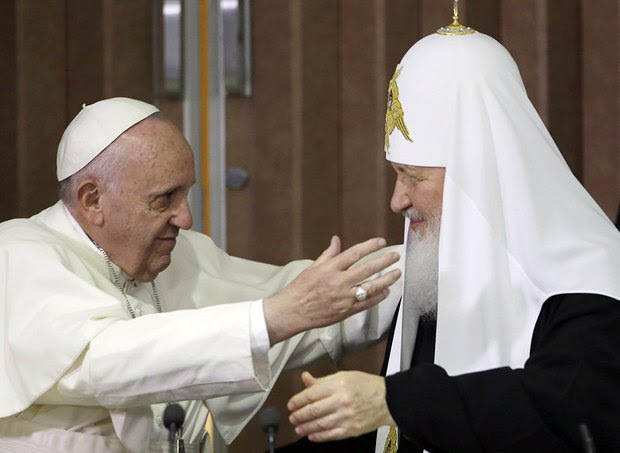 Папа Римский Франциск и Патриарх Кирилл во время исторической встречи в Гаване, Куба, 12 февраля 2016 года 