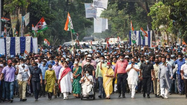 West Bengal Chief Minister Mamata Banerjee with Bollywood actress and MP Jaya Bachchan during a road show campaign for State Assembly polls in Kolkata on April 15.