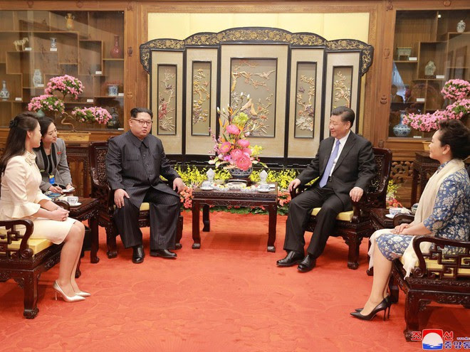 KCNA công bố loạt ảnh mãn nhãn về chuyến thăm Trung Quốc của nhà lãnh đạo Kim Jong-un - Ảnh 10.