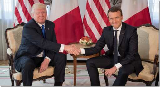 Emmanuel Macron geeft hand aan Donald Trump