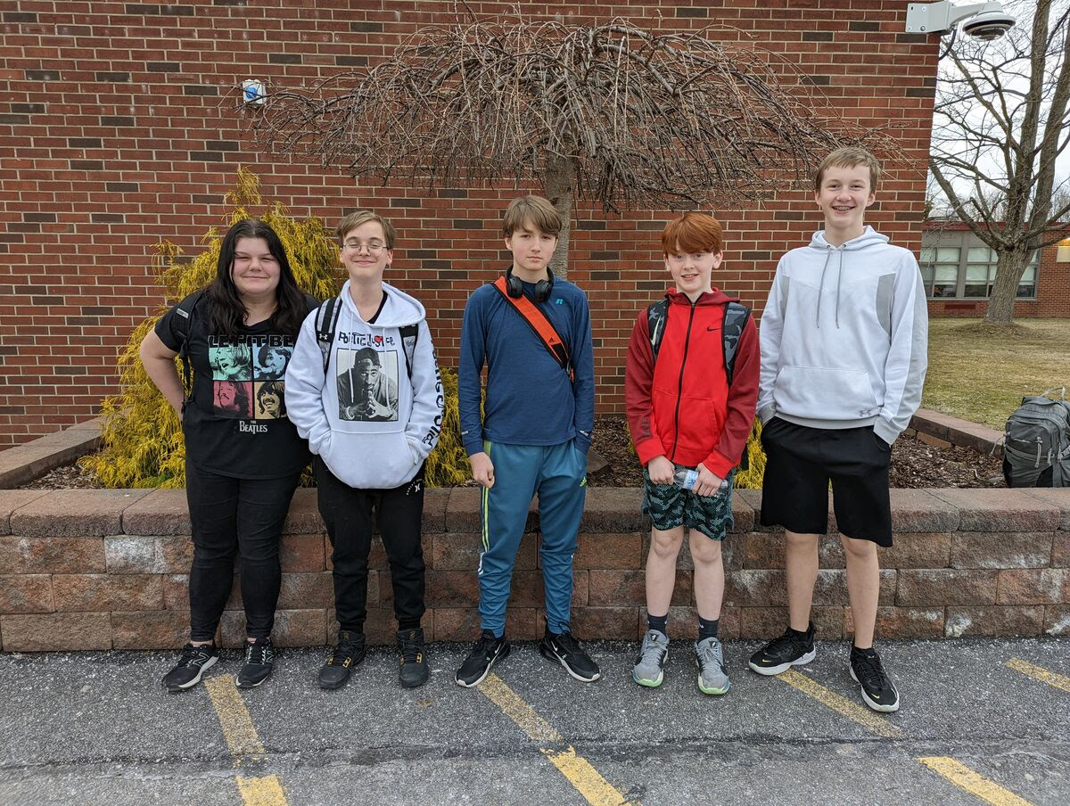 students lined up for picture outside