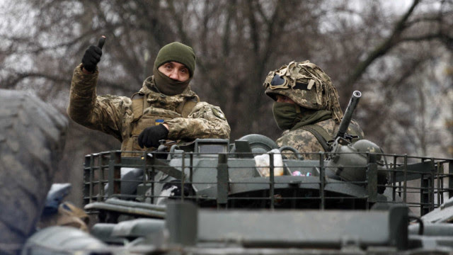 Polônia já enviou mais de 200 tanques para a Ucrânia​
